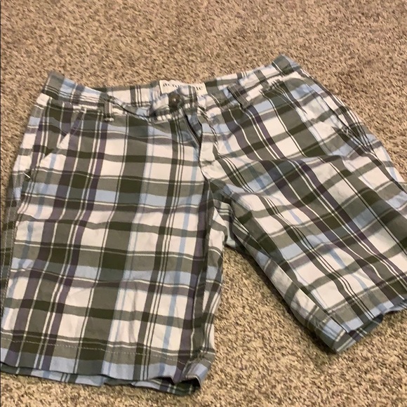 Plaid Bermuda shorts - Picture 2 of 4